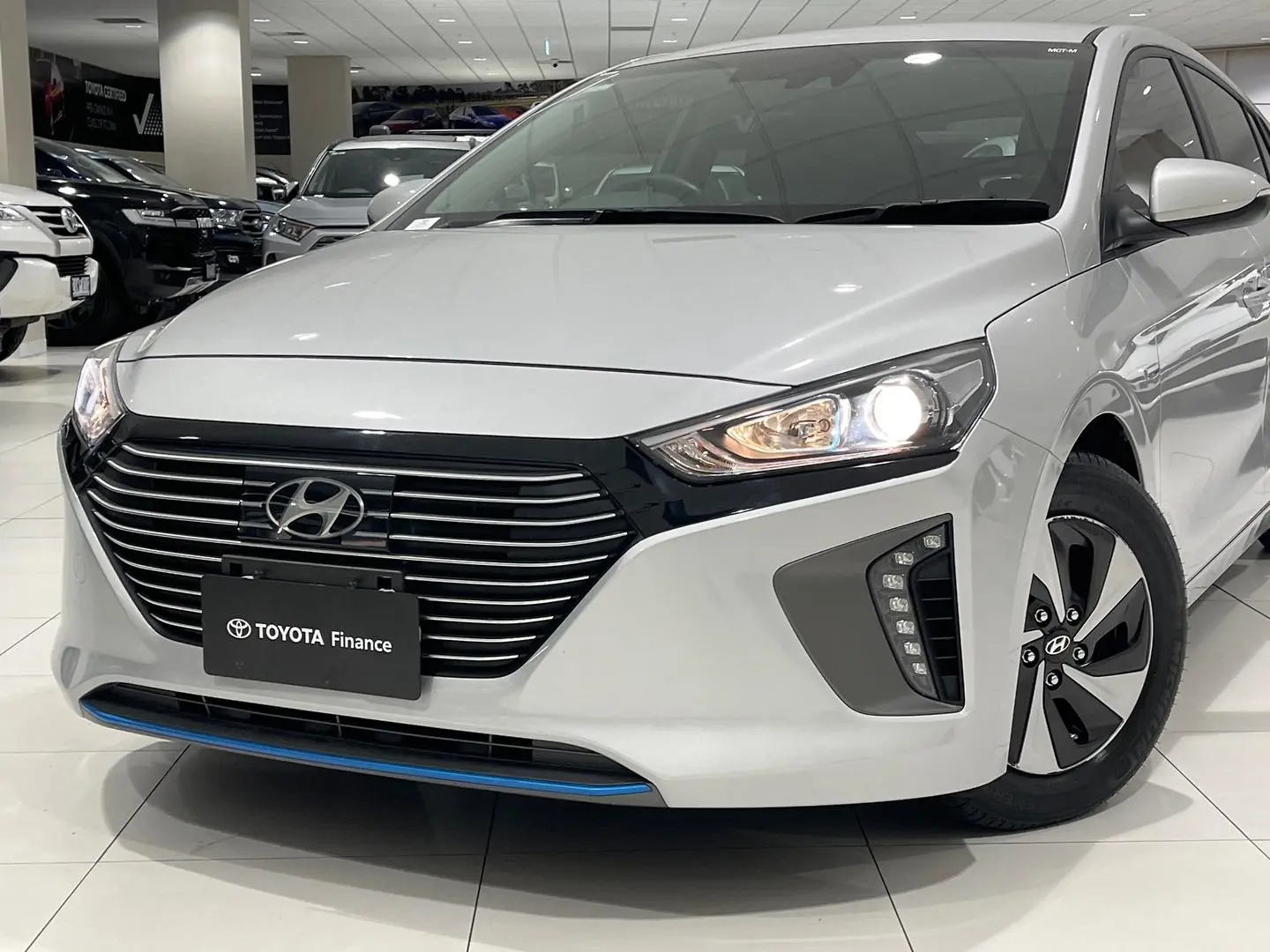 2019 Hyundai IONIQ Image 7