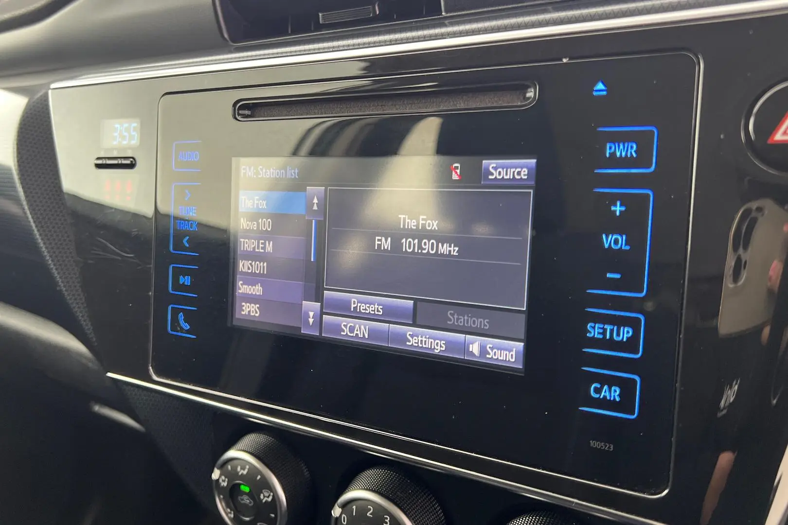 2016 Toyota Corolla Gallery Image 12