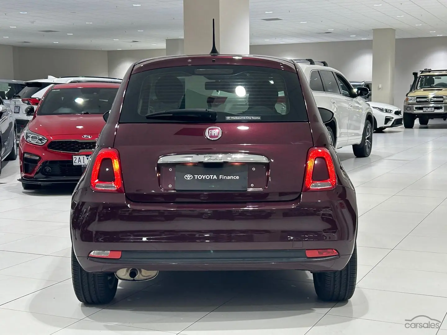 2016 Fiat 500 Image 9