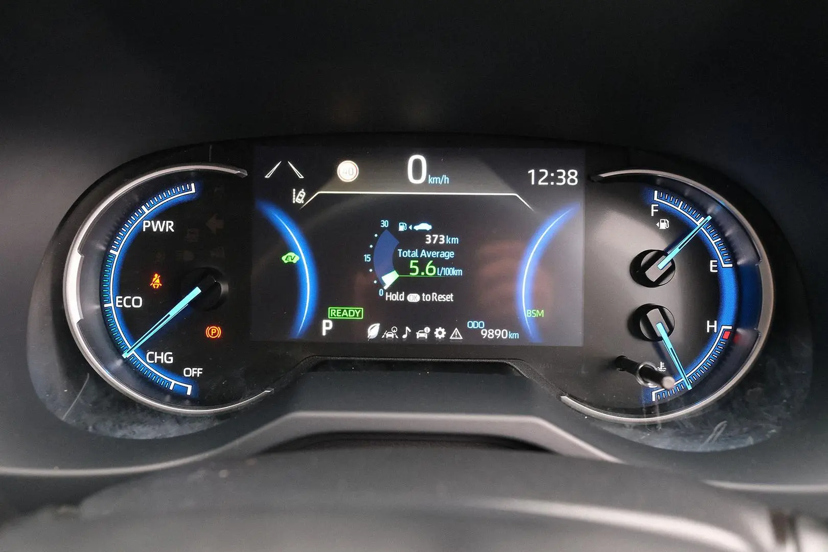 2024 Toyota RAV4 Gallery Image 16