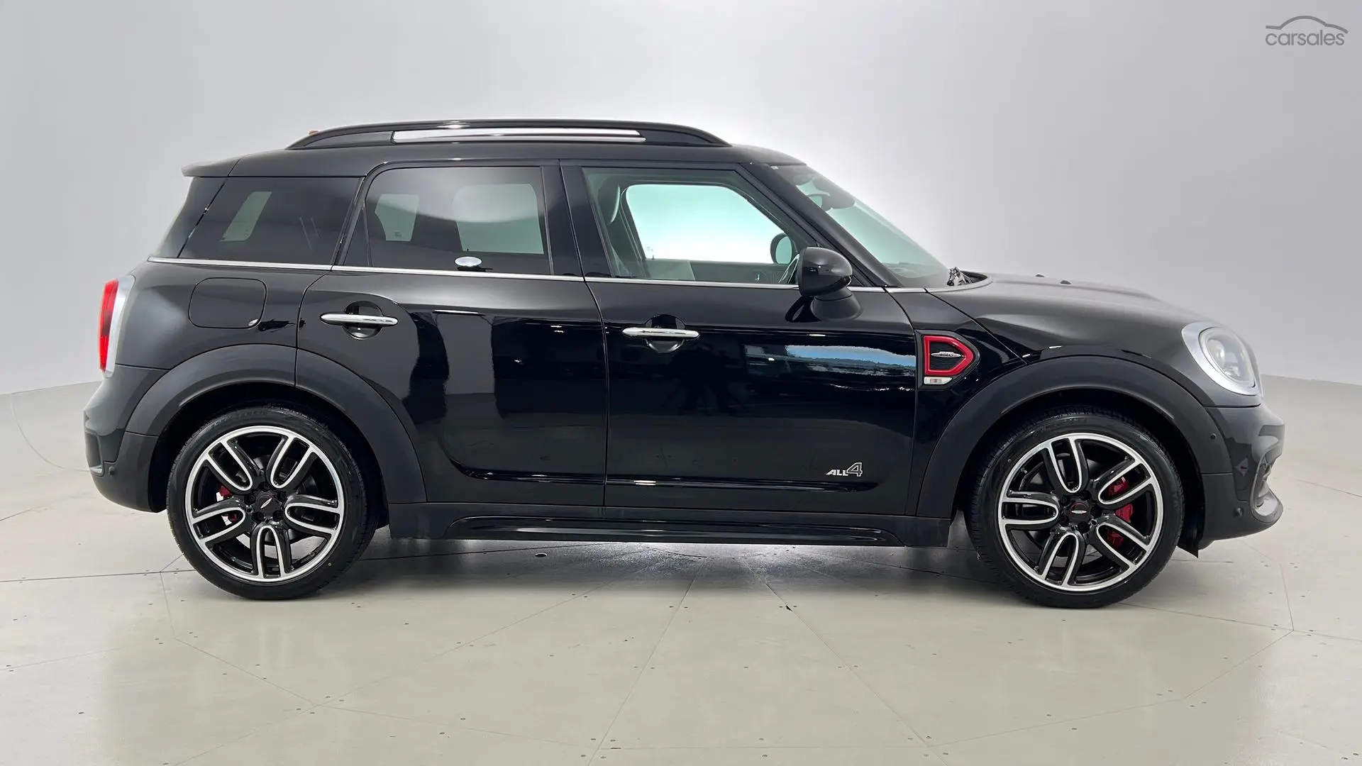 2019 MINI Countryman Image 3