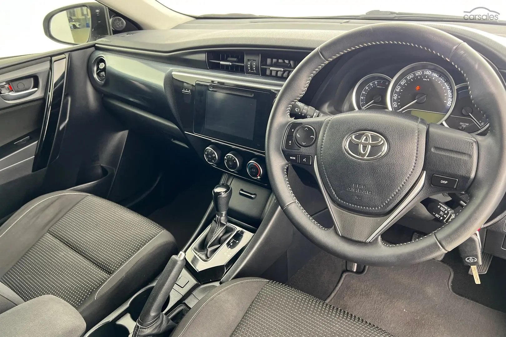 2015 Toyota Corolla Image 3