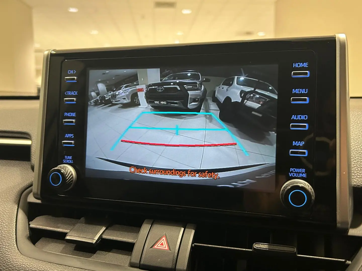 2021 Toyota RAV4 Gallery Image 15