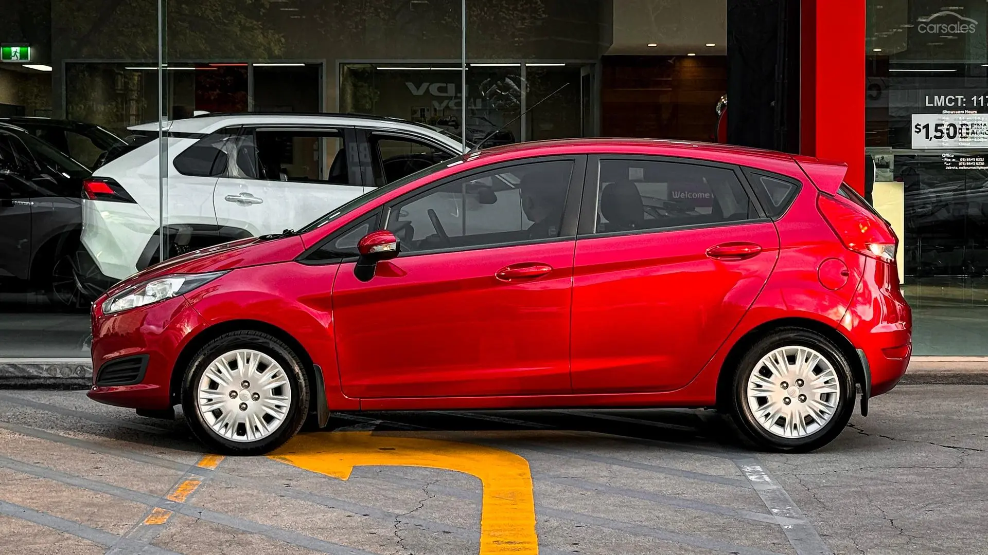 2016 Ford Fiesta Image 9