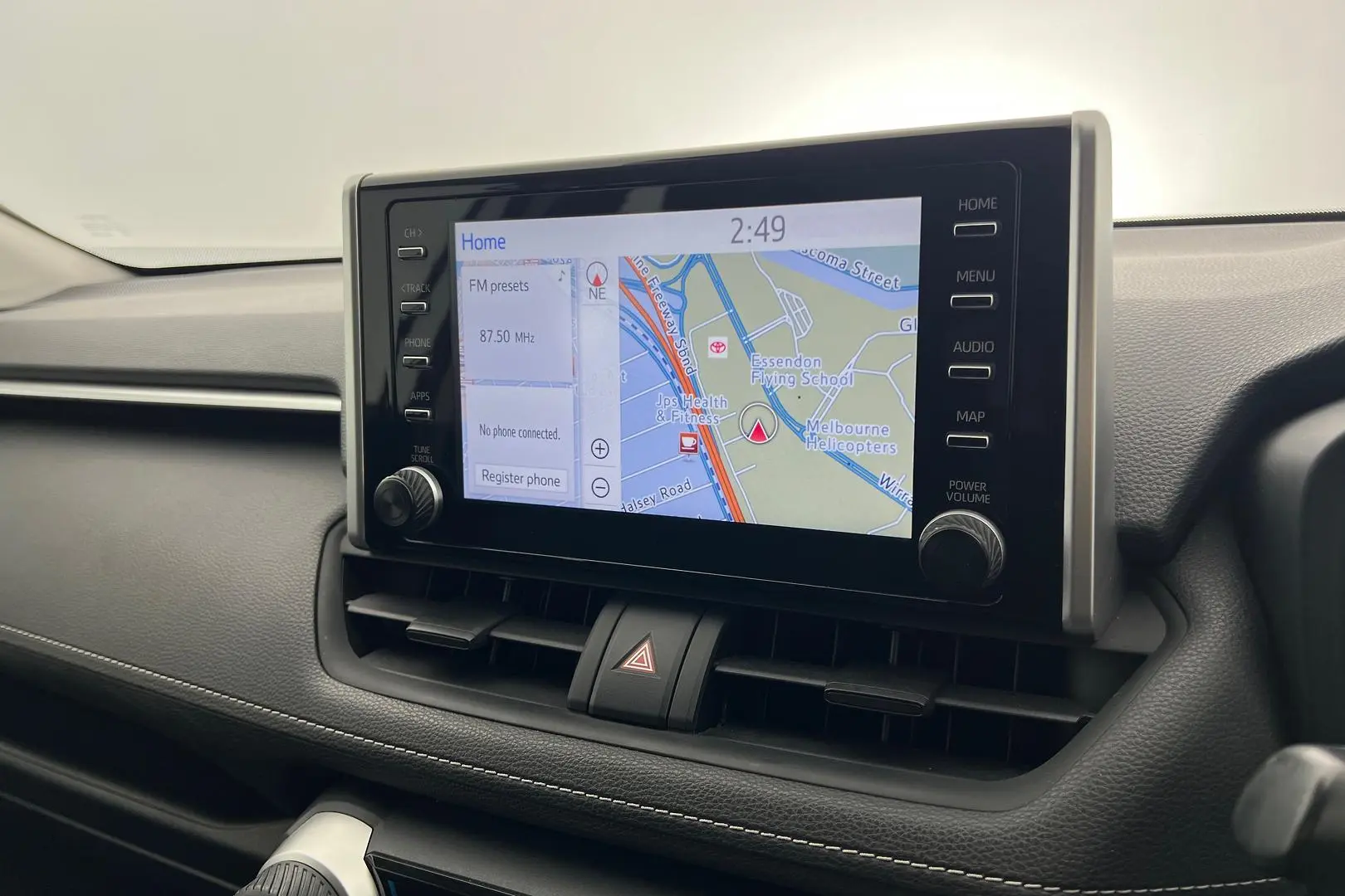 2020 Toyota RAV4 Gallery Image 14