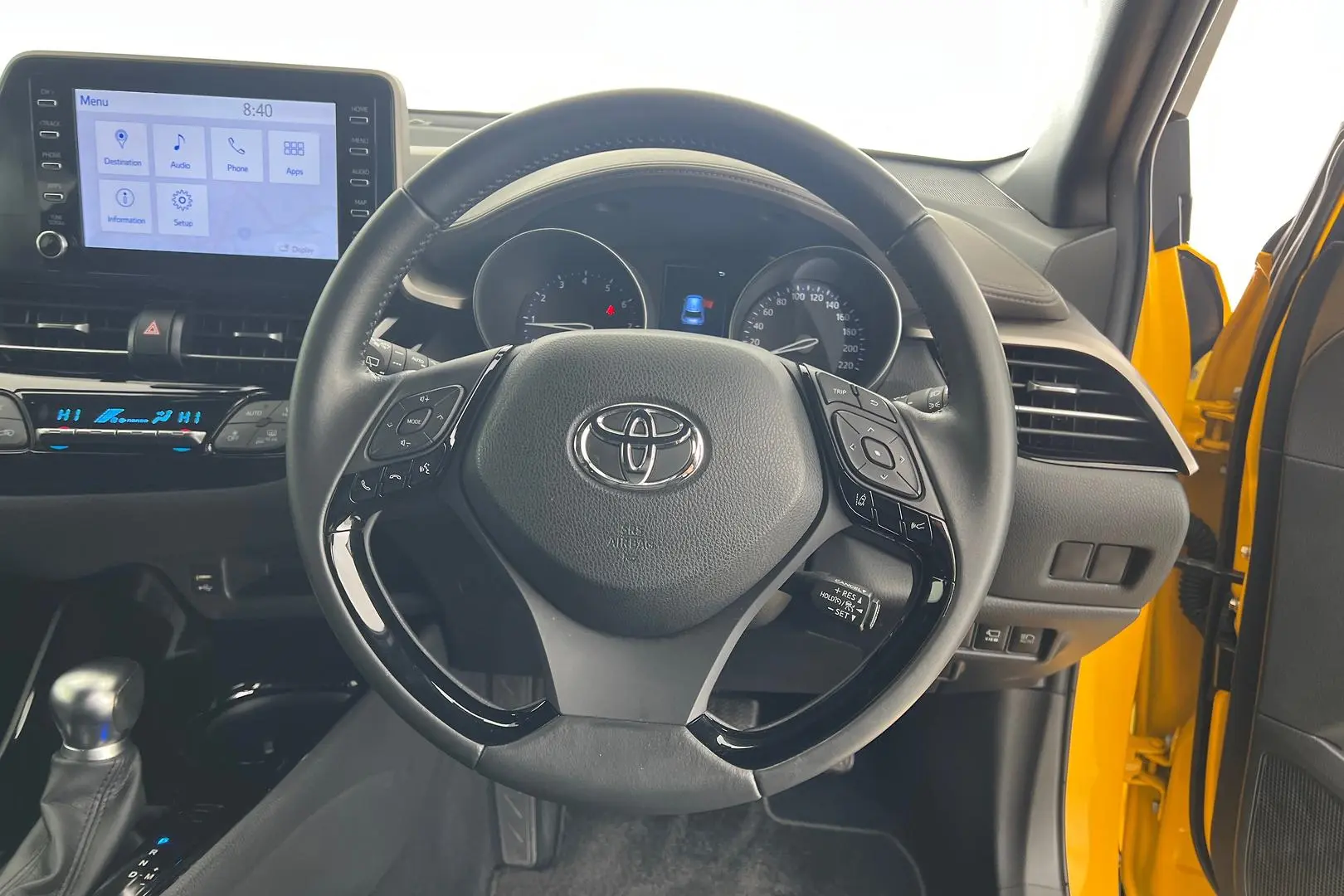 2021 Toyota C-HR Gallery Image 16