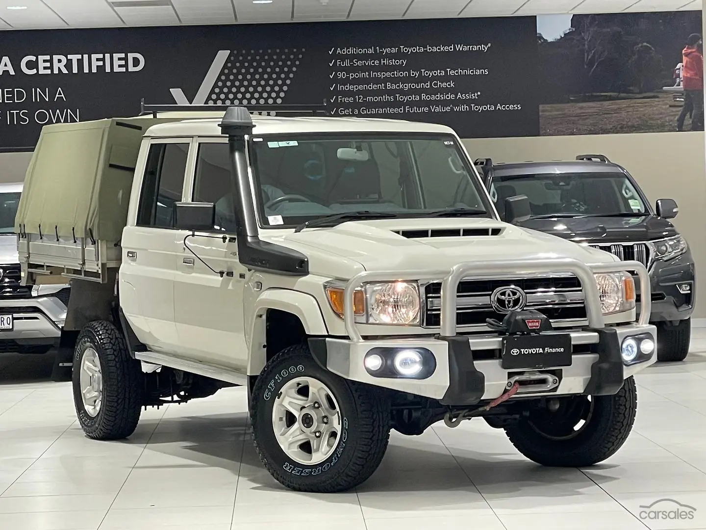 2019 Toyota Landcruiser Image 1