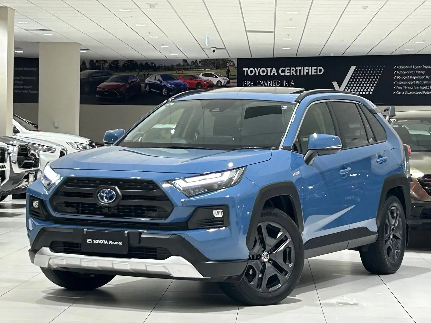 2024 Toyota RAV4 Gallery Image 5