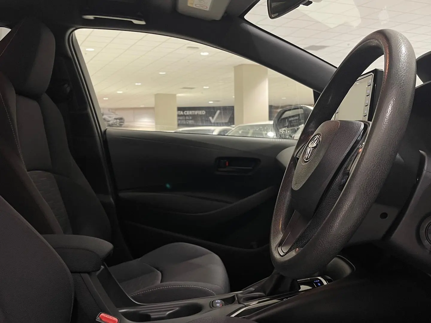 2022 Toyota Corolla Gallery Image 12