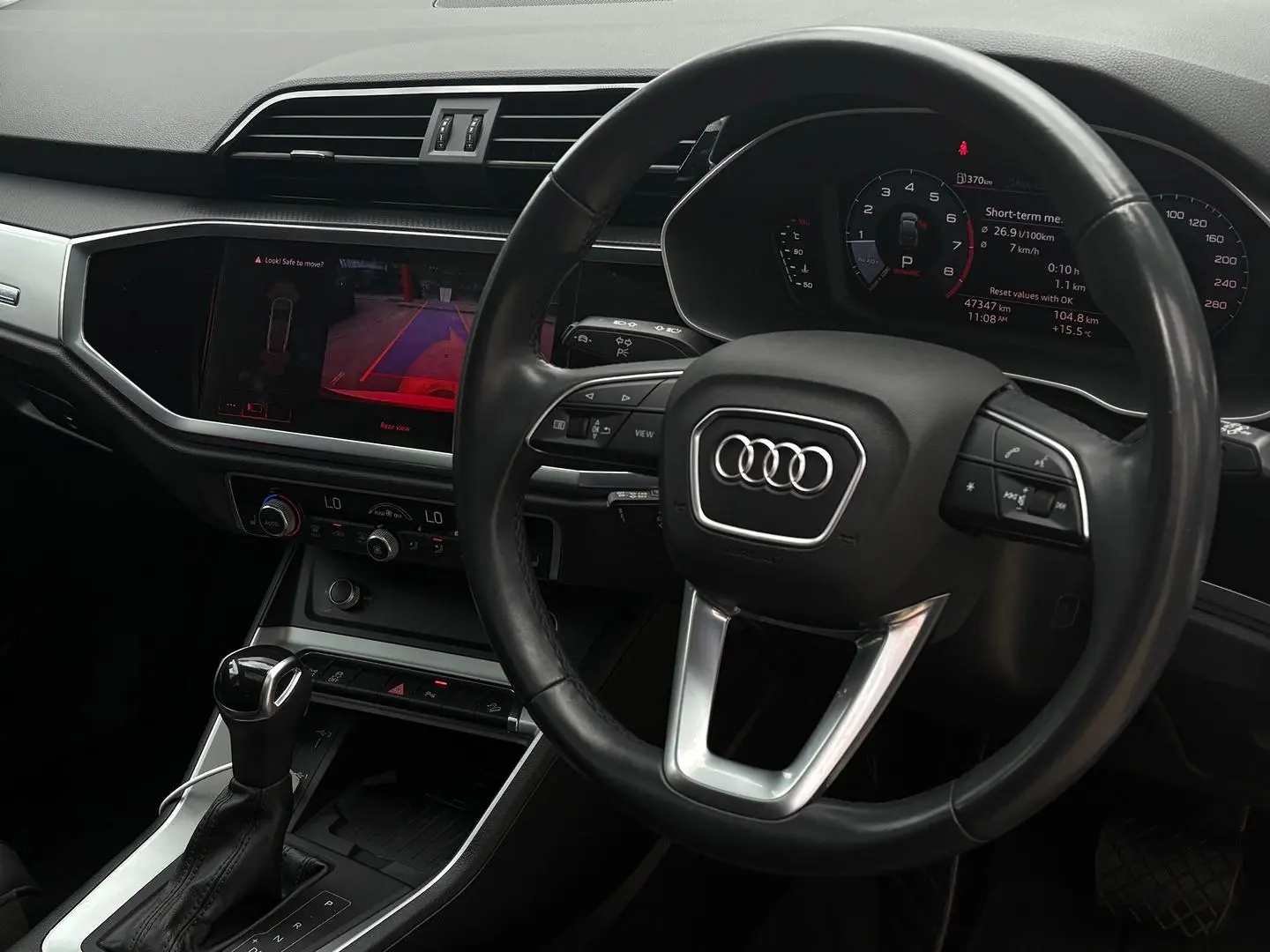 2020 Audi Q3 Gallery Image 13