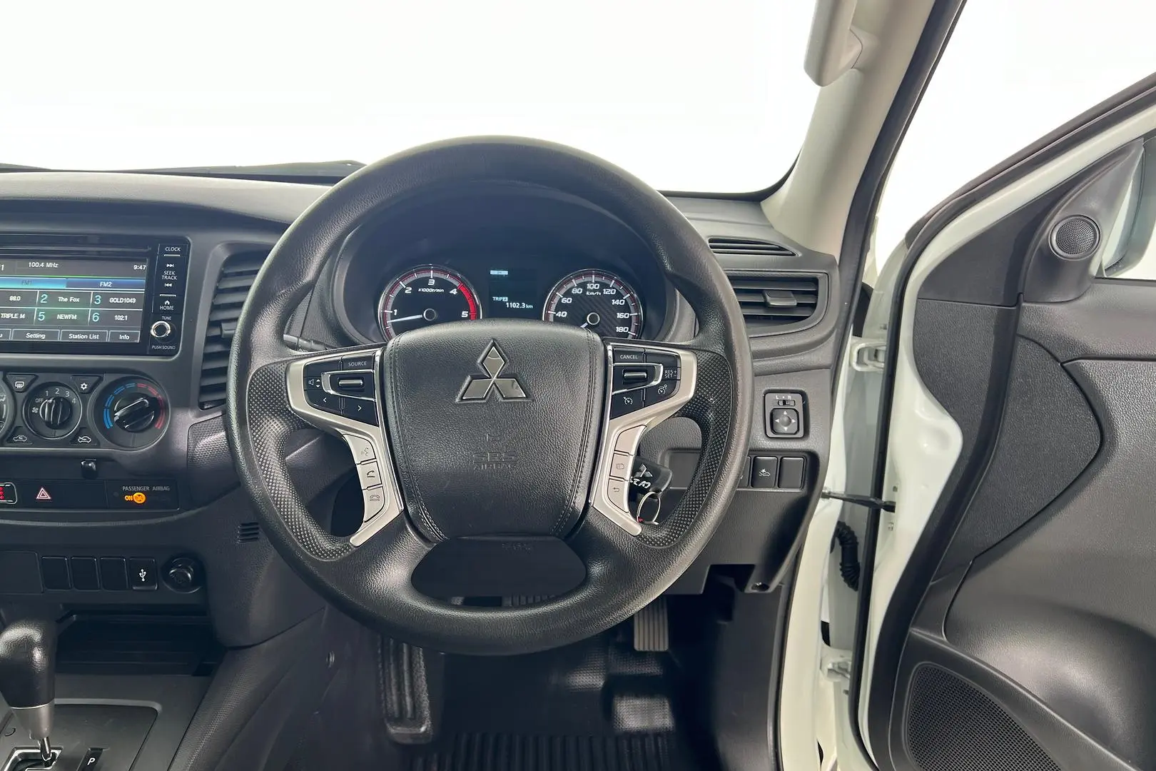 2019 Mitsubishi Triton Image 12