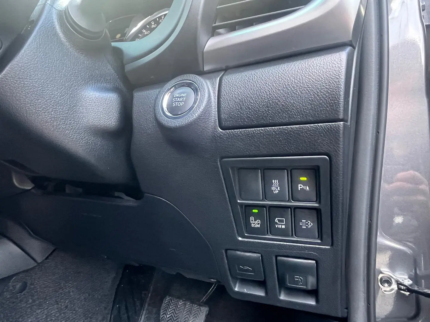 2024 Toyota Hilux Gallery Image 15