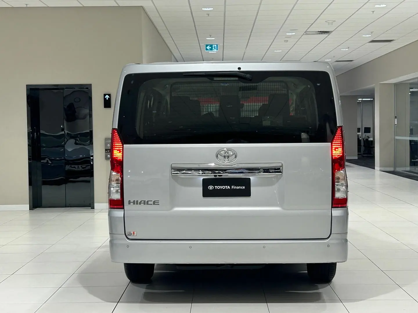 2020 Toyota Hiace Gallery Image 9