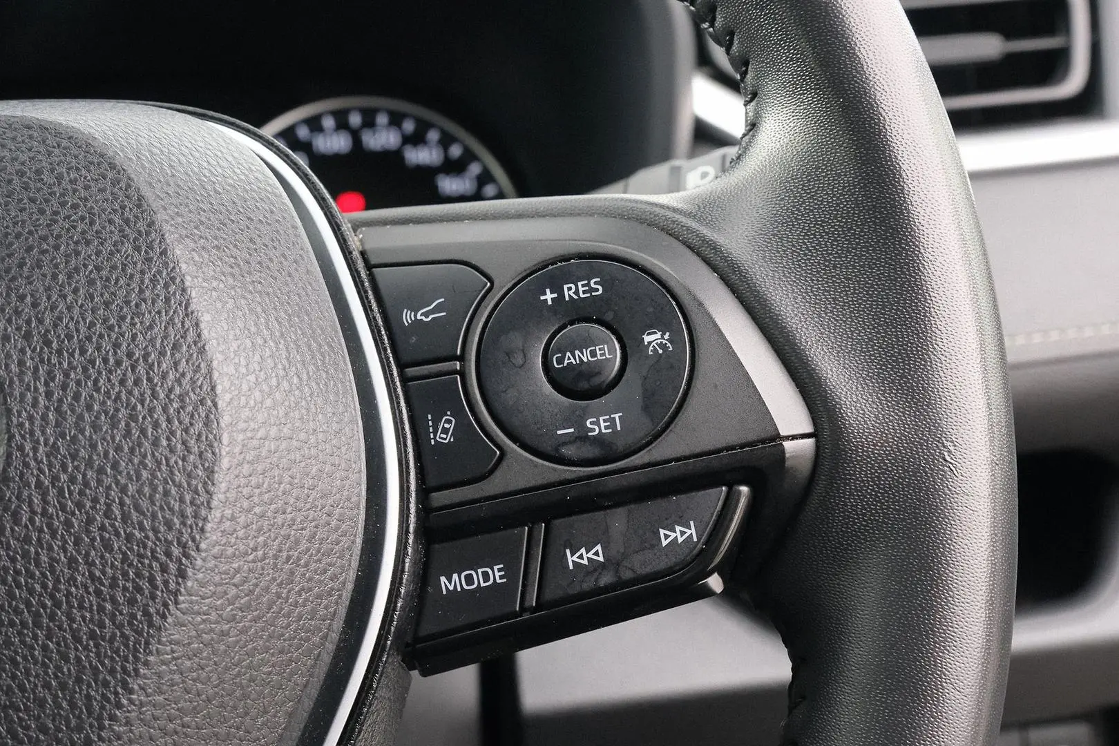 2022 Toyota RAV4 Gallery Image 14