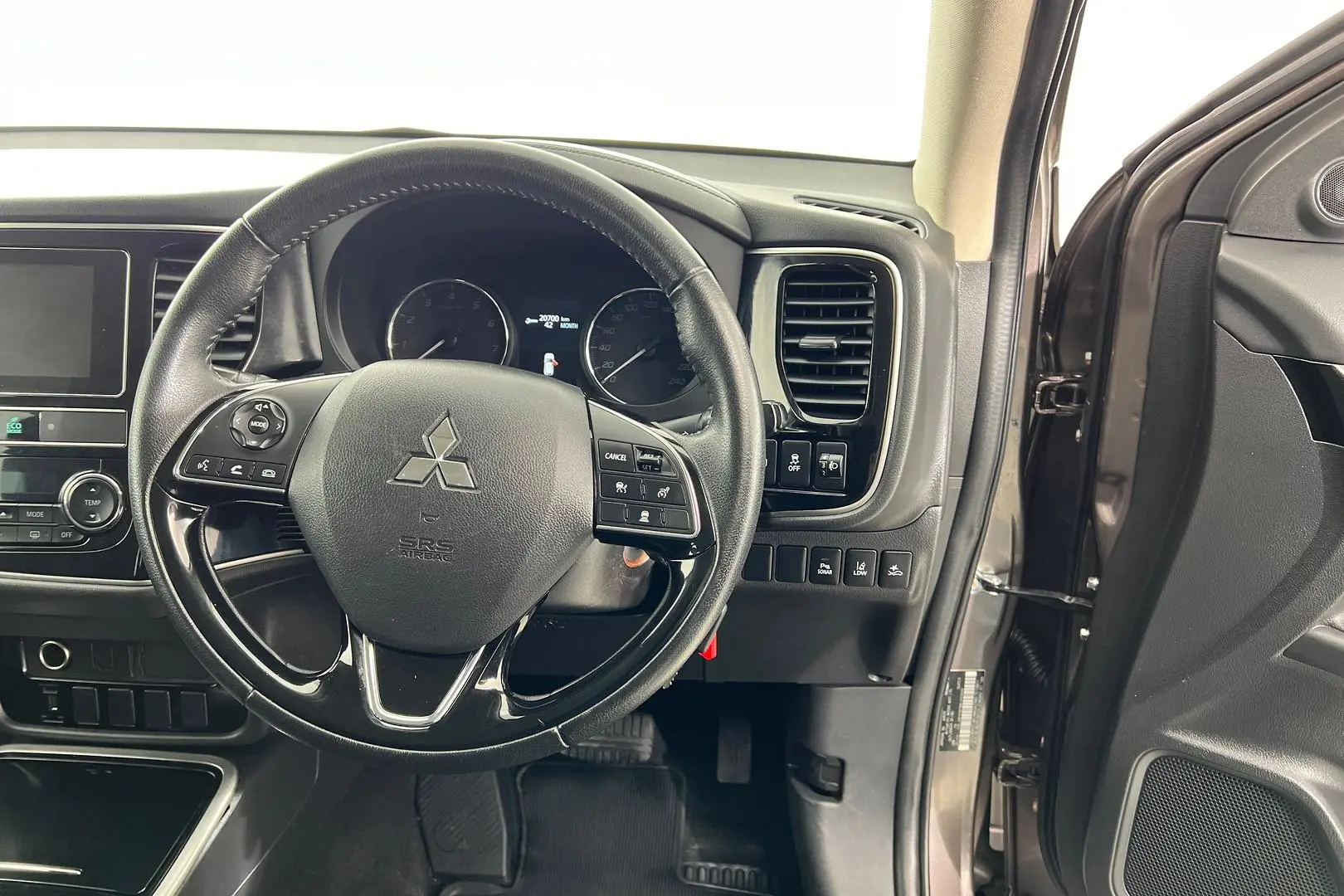 2019 Mitsubishi Outlander Image 10