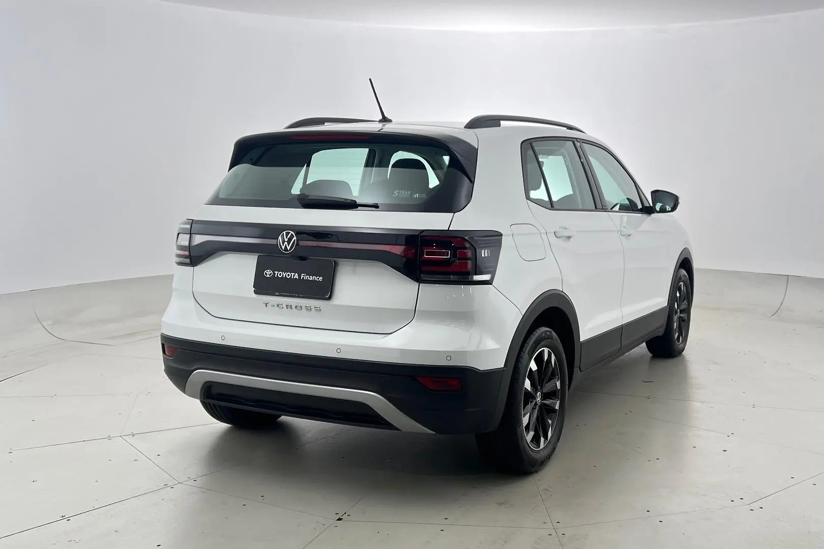 2022 Volkswagen T-Cross Gallery Image 4