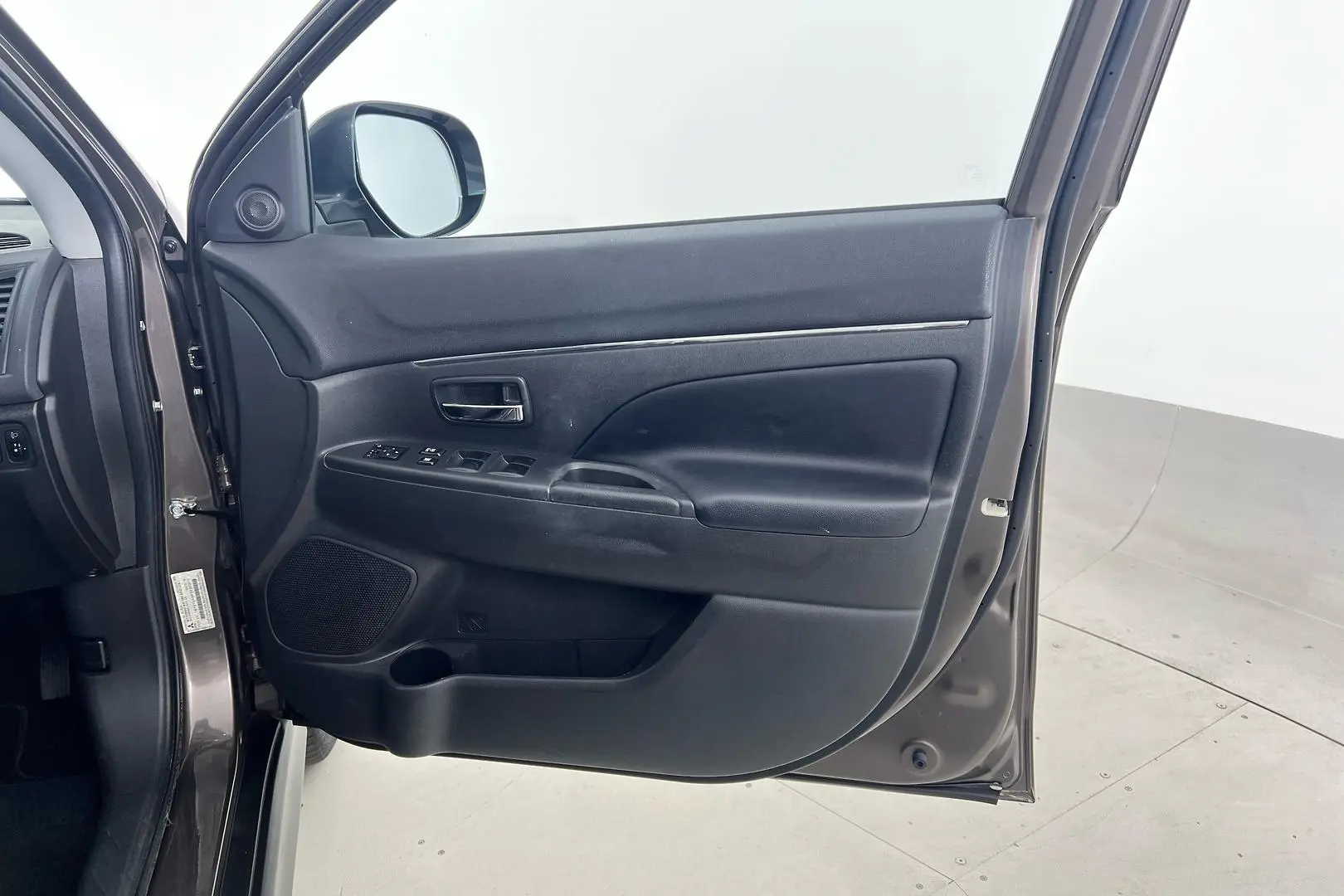2013 Mitsubishi ASX Gallery Image 10