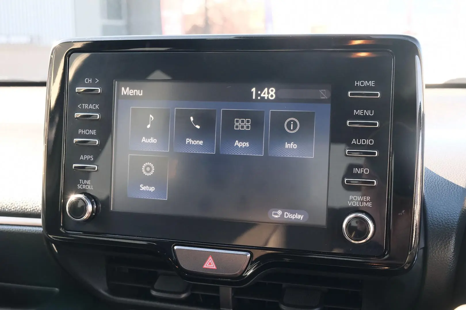 2023 Toyota Yaris Gallery Image 9