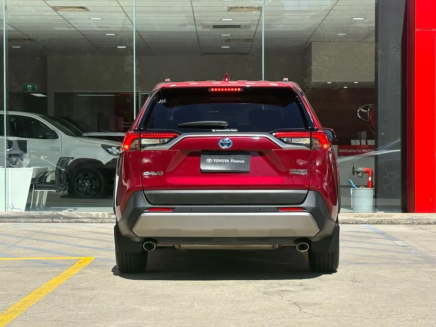 2023 Toyota RAV4 Gallery Image 9