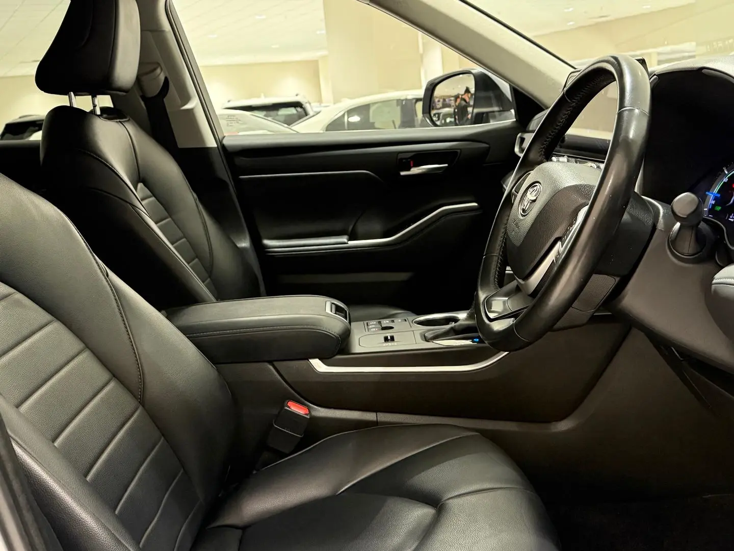2023 Toyota Kluger Gallery Image 12