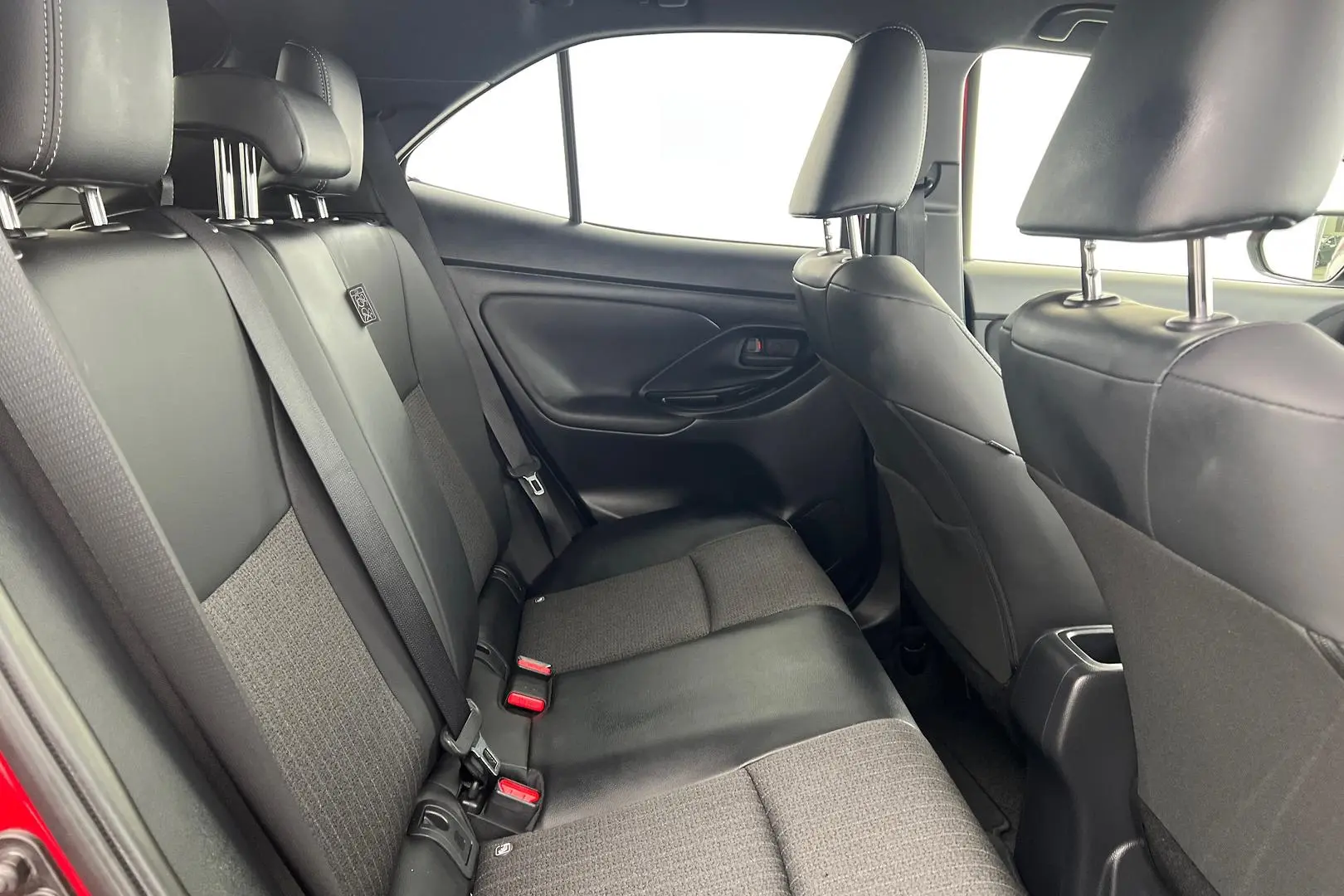 2023 Toyota Yaris Cross Gallery Image 21