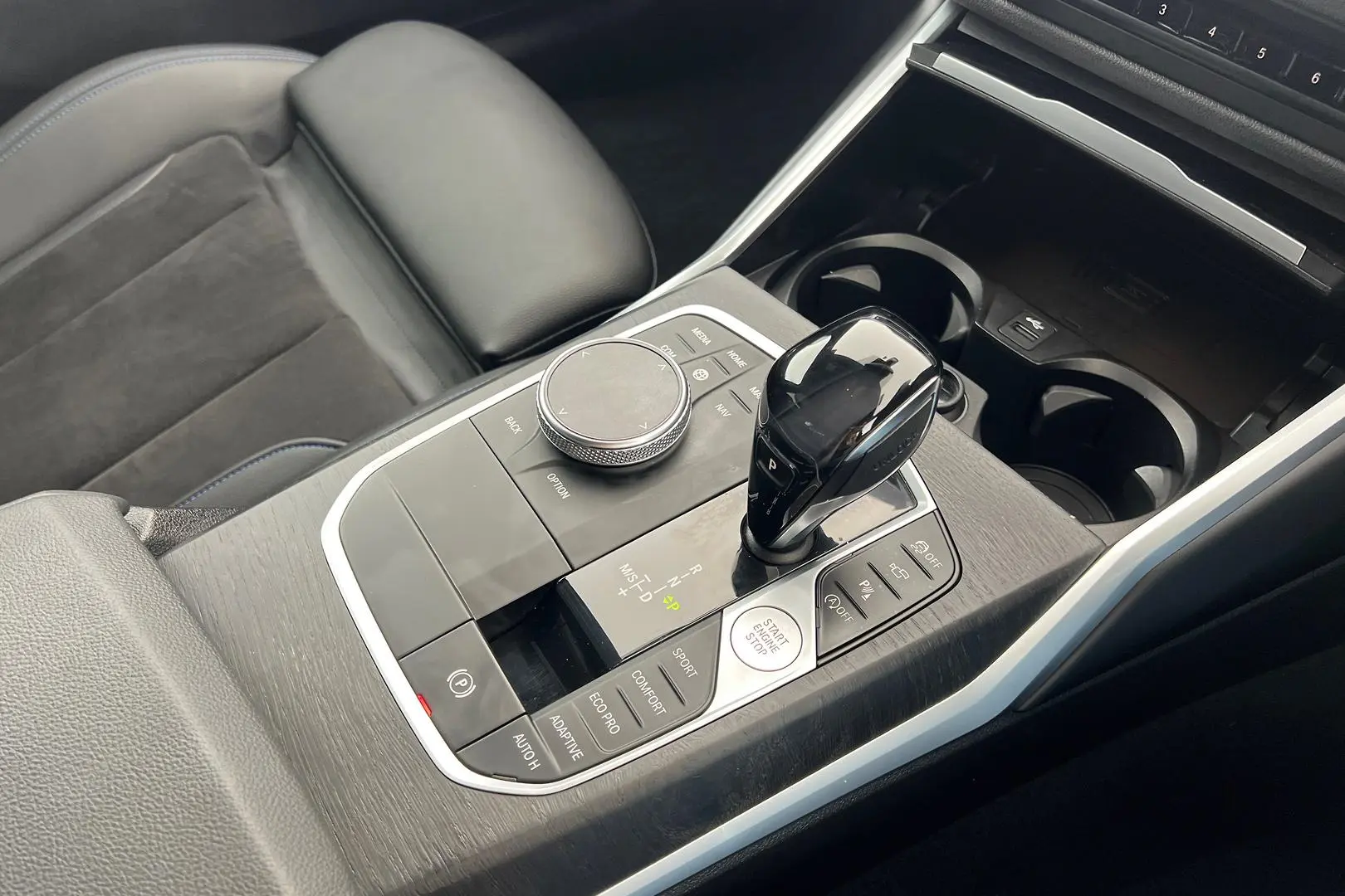 2020 BMW 3 Series Gallery Image 13