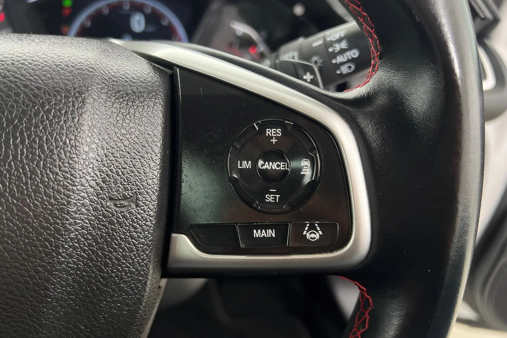 2019 Honda Civic Gallery Image 17