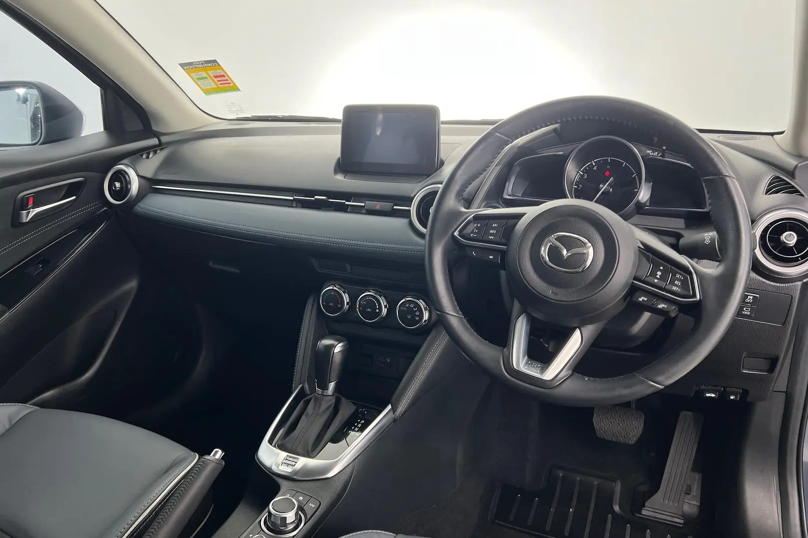 2021 Mazda 2 Gallery Image 12