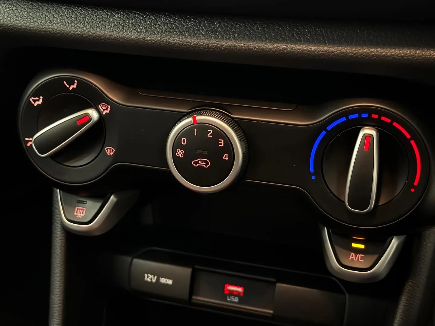 2022 Kia Picanto Gallery Image 17
