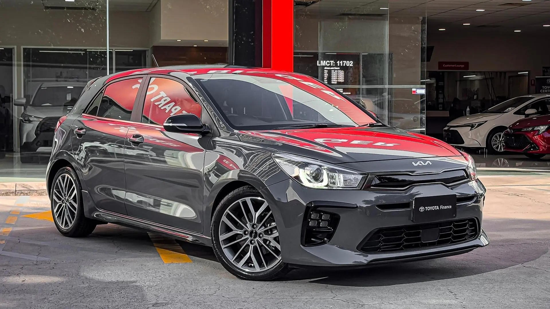 2021 Kia Rio Gallery Image 1