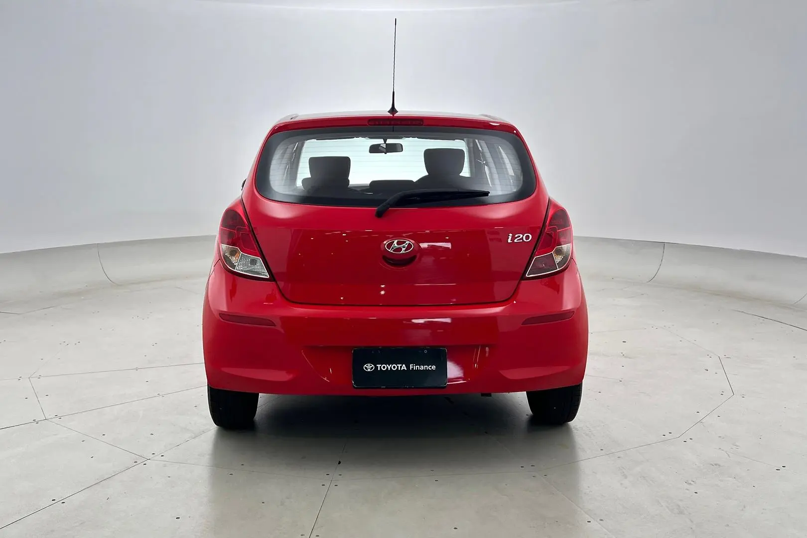 2014 Hyundai I20 Gallery Image 6