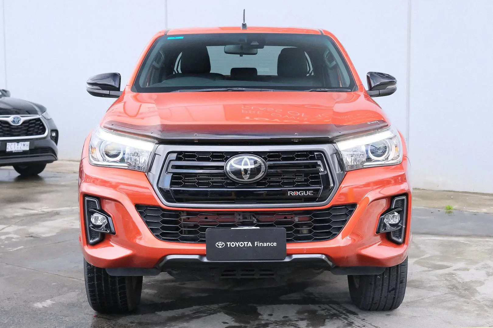 2020 Toyota Hilux Gallery Image 3