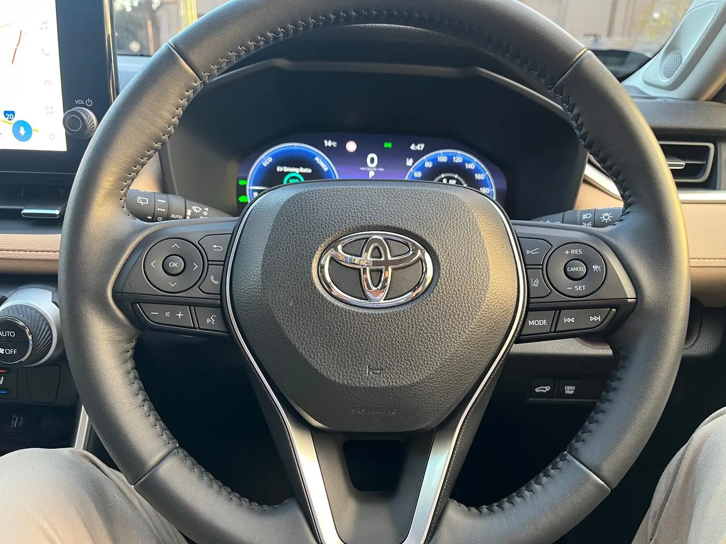 2024 Toyota RAV4 Gallery Image 17