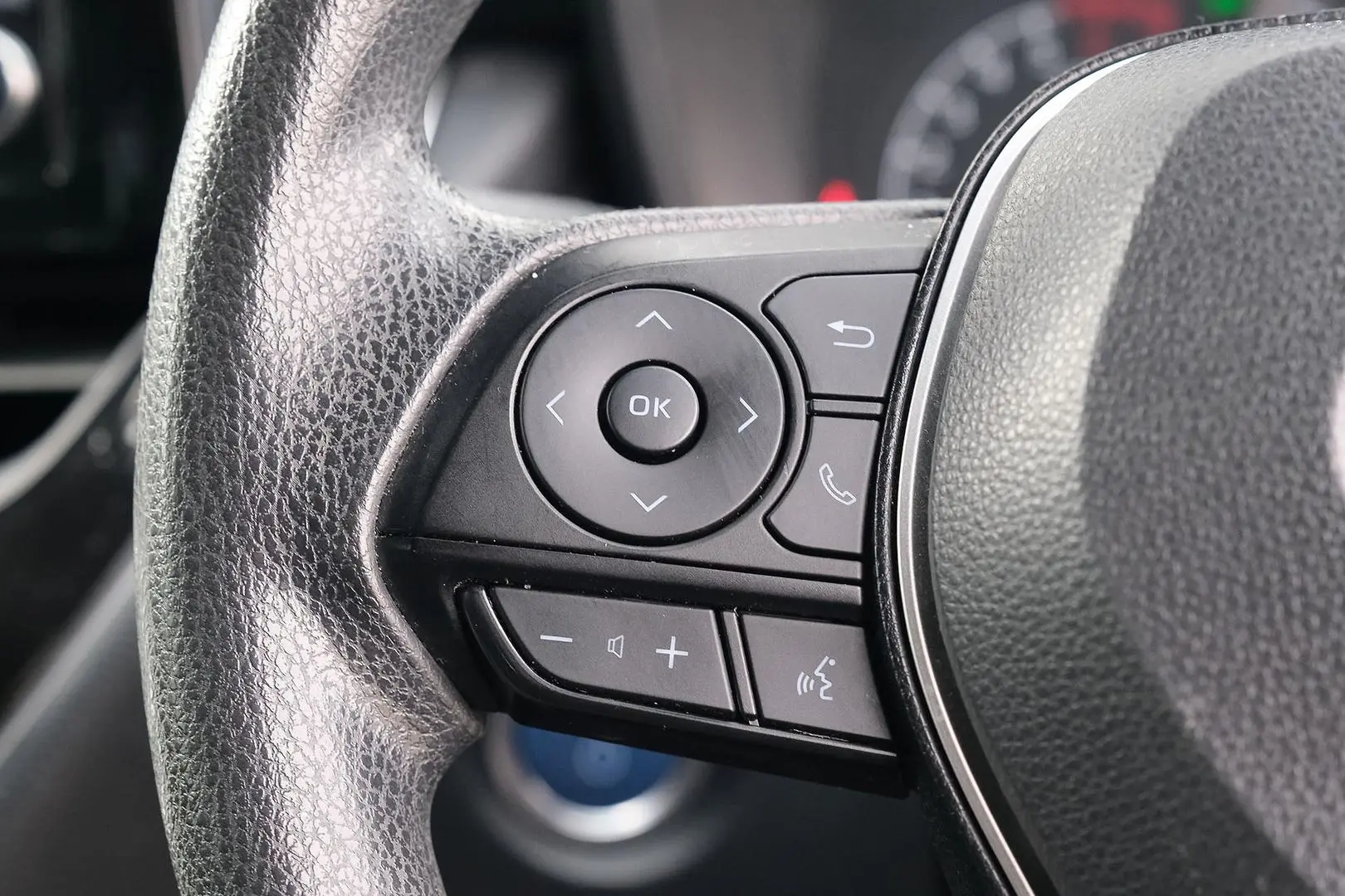 2020 Toyota Corolla Gallery Image 15