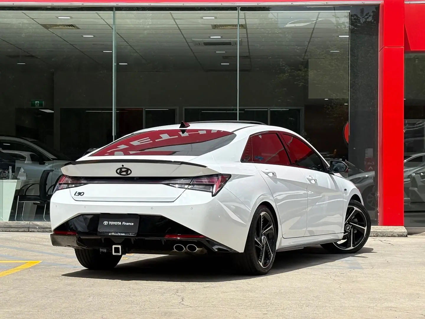 2022 Hyundai i30 Gallery Image 10