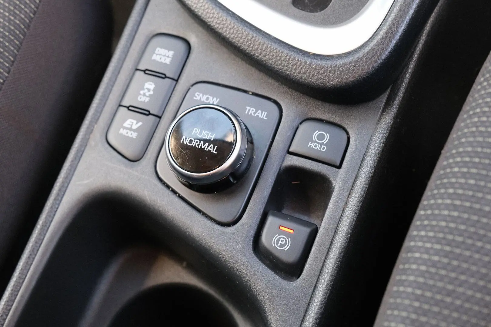 2021 Toyota Yaris Cross Gallery Image 17