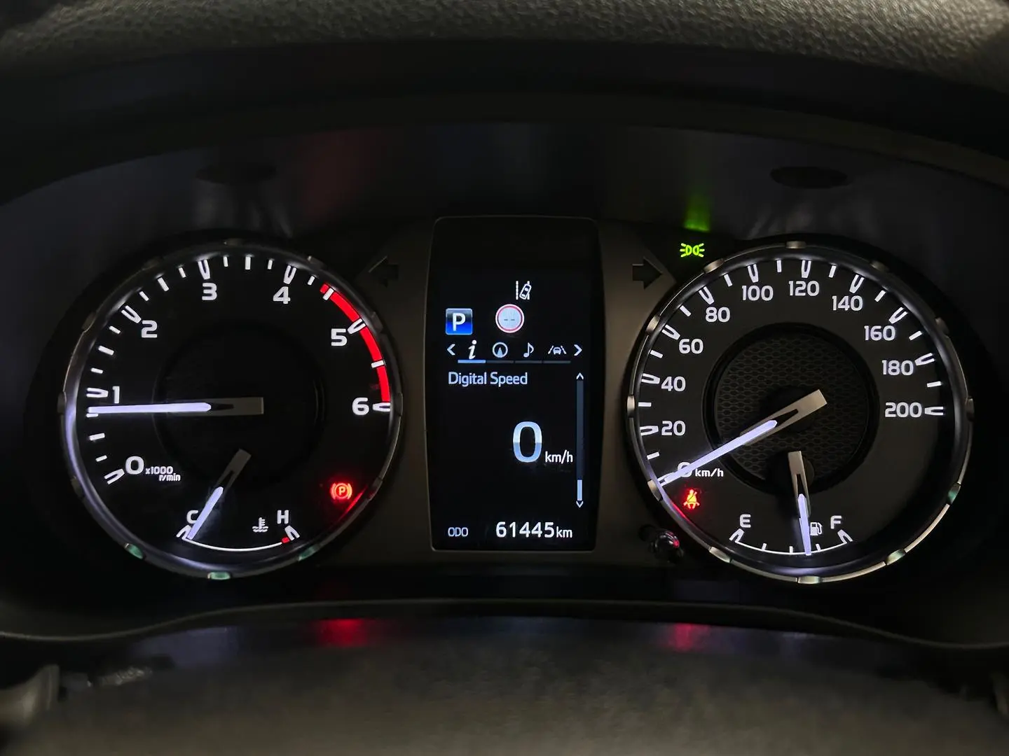 2021 Toyota Hilux Gallery Image 20