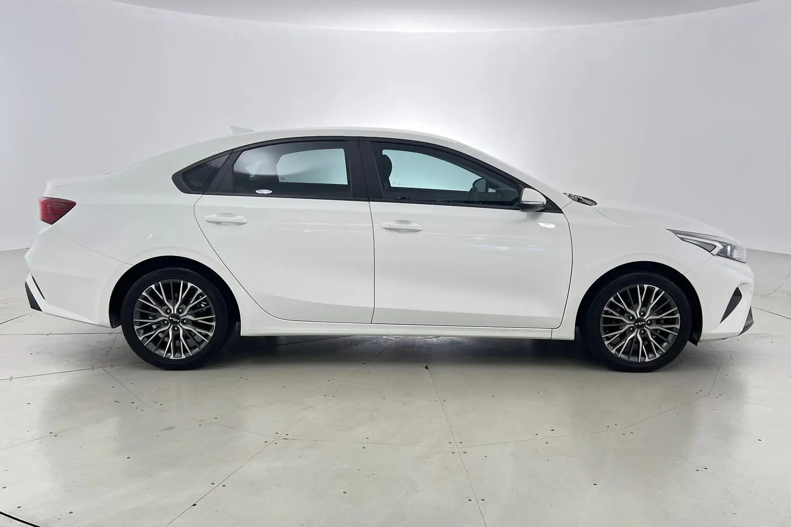 2022 Kia Cerato Gallery Image 3