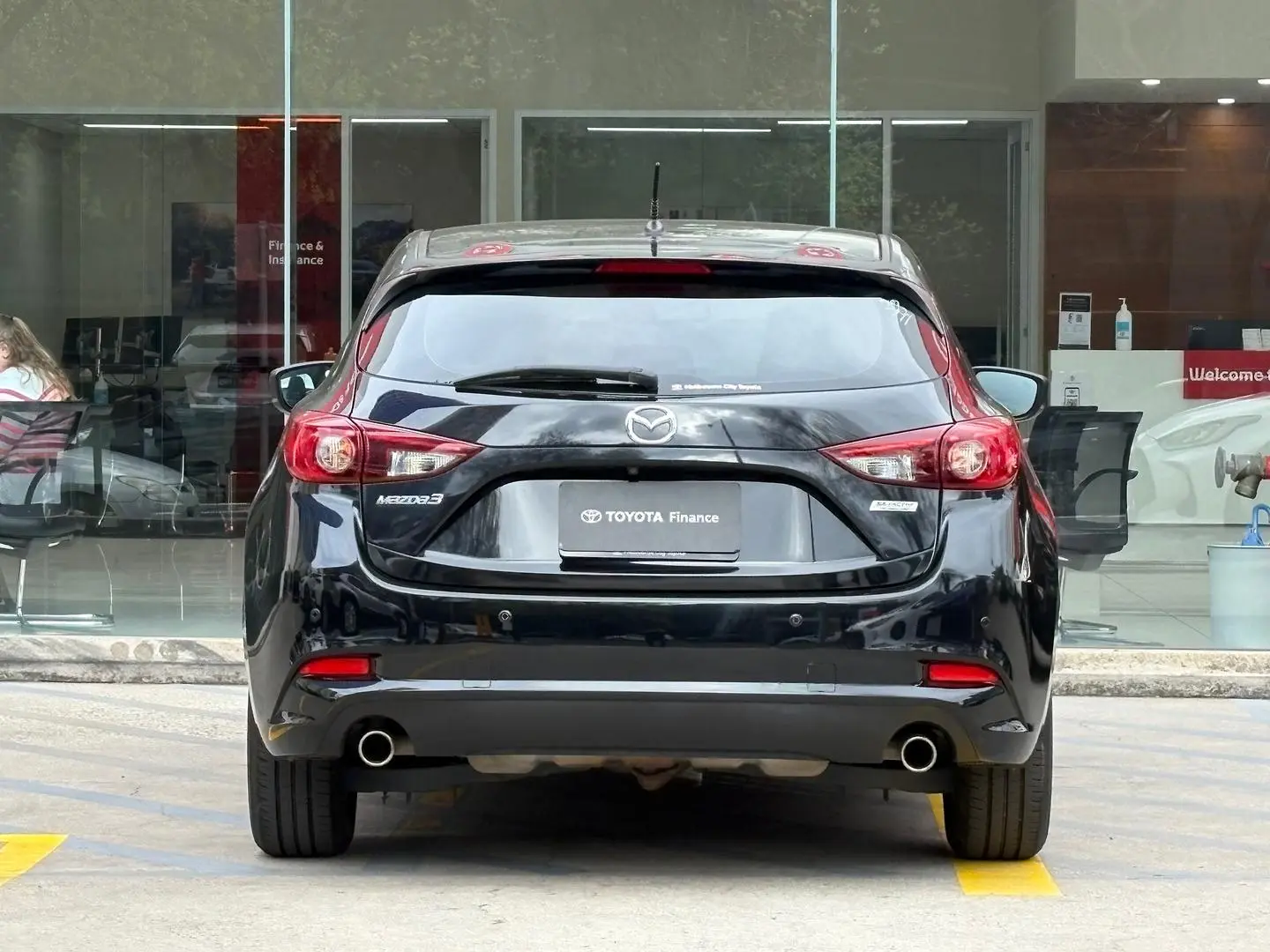 2017 Mazda 3 Gallery Image 7