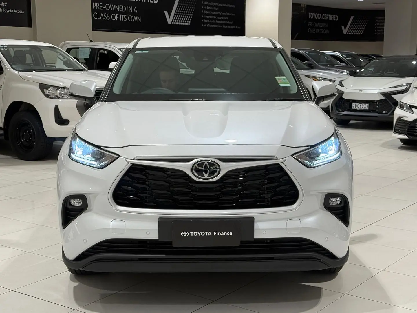 2024 Toyota Kluger Gallery Image 4