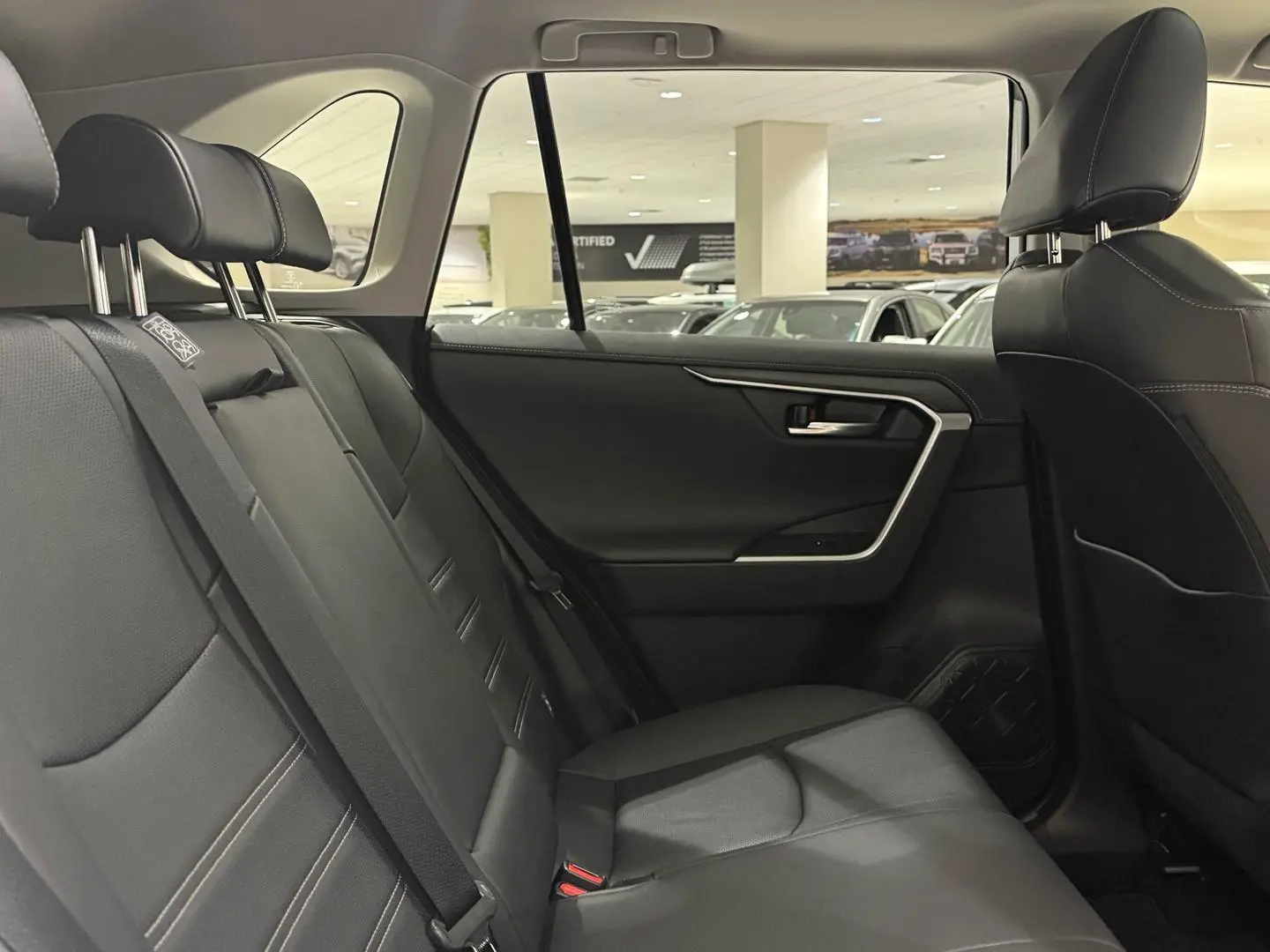 2024 Toyota RAV4 Gallery Image 14