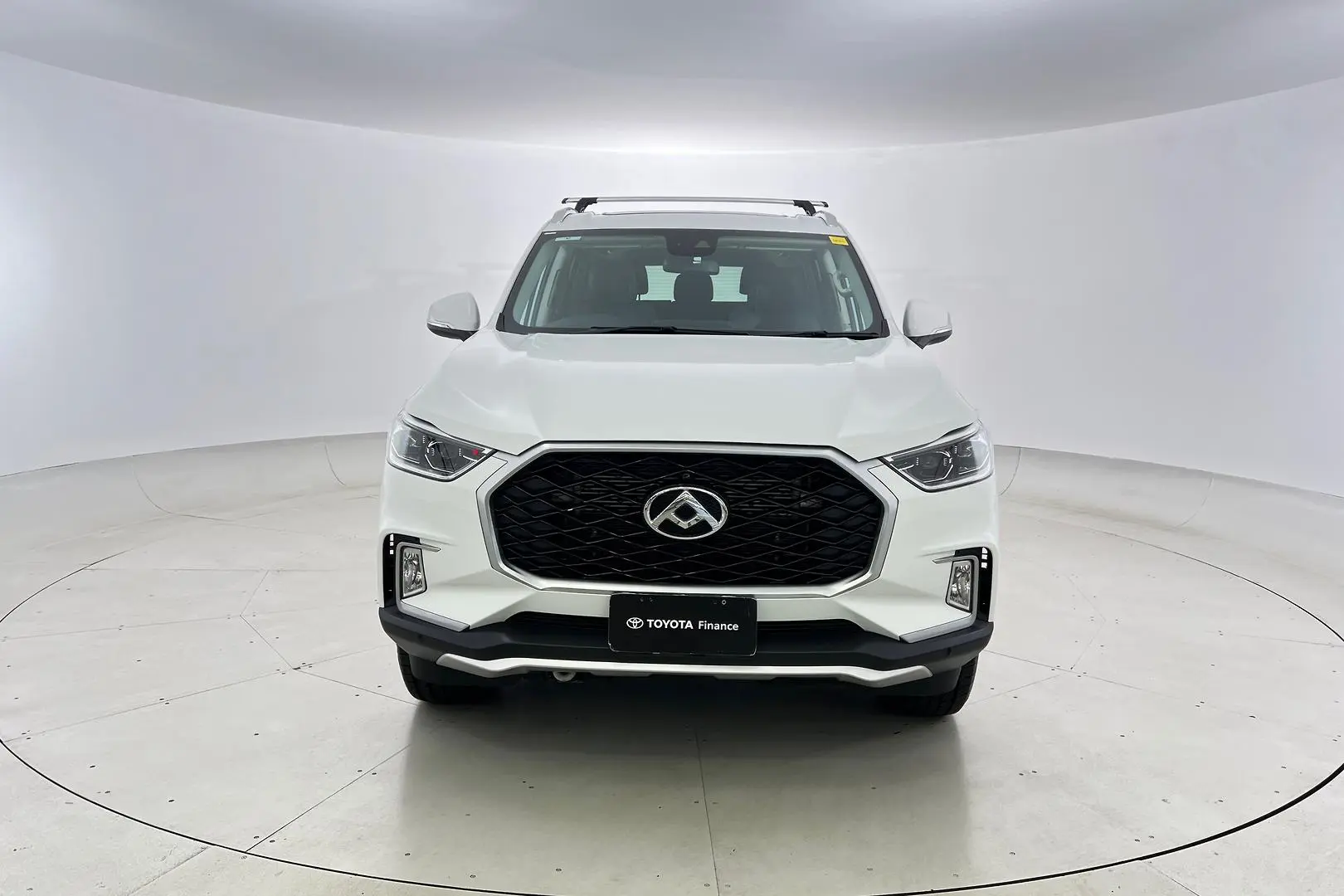 2022 Ldv D90 Gallery Image 12