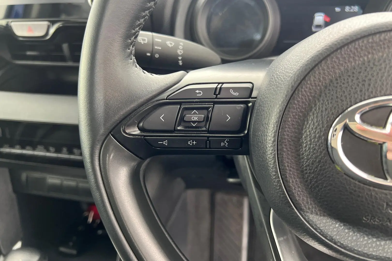 2022 Toyota Yaris Cross Gallery Image 16