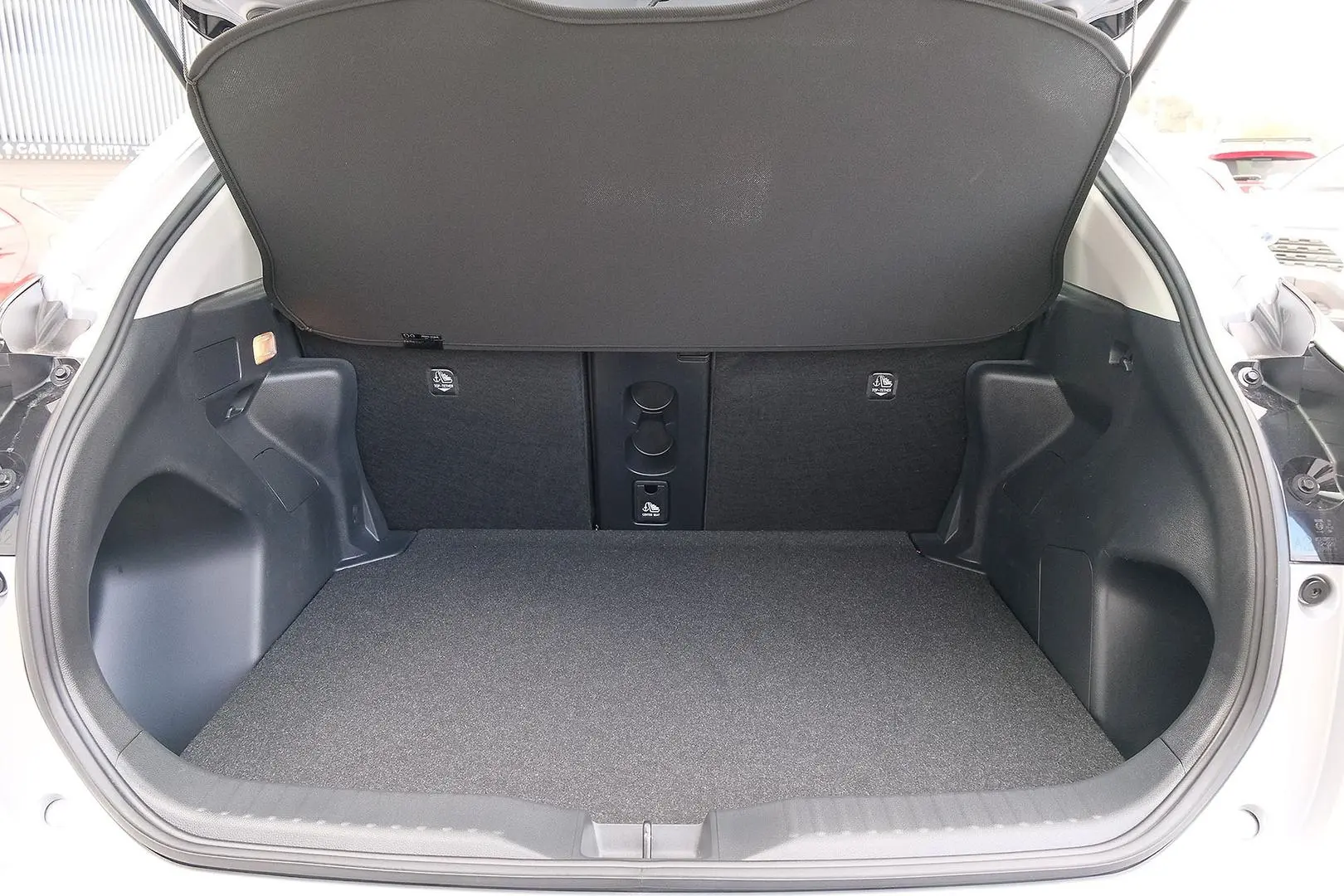 2024 Toyota Yaris Cross Gallery Image 10