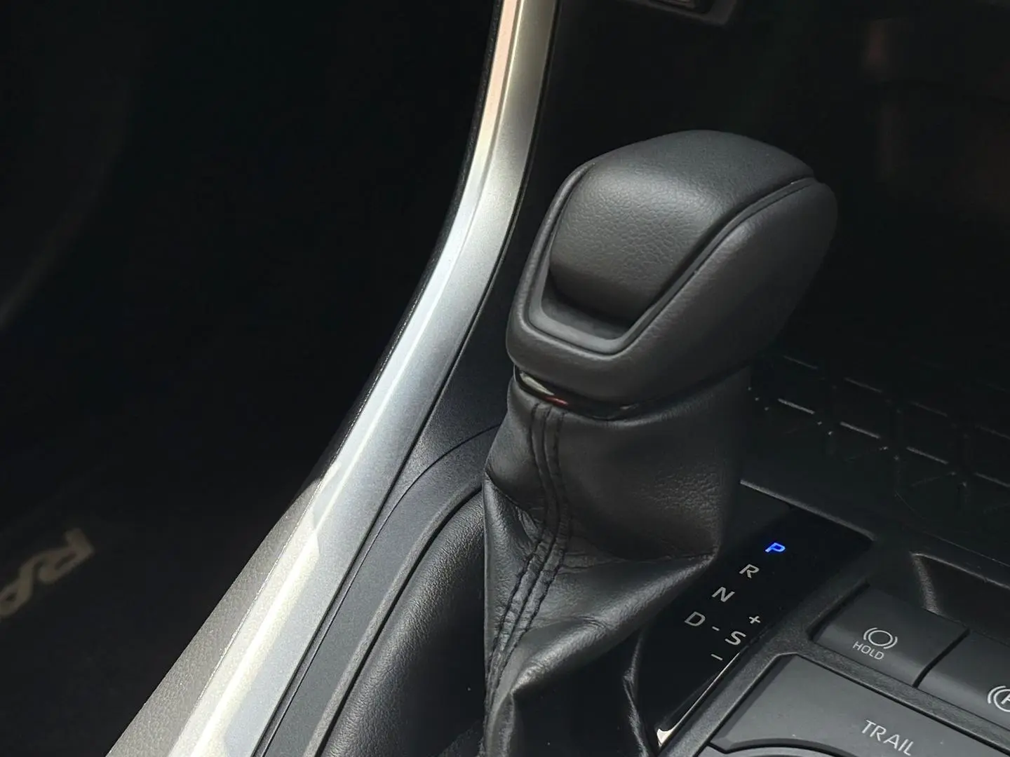 2021 Toyota RAV4 Gallery Image 21