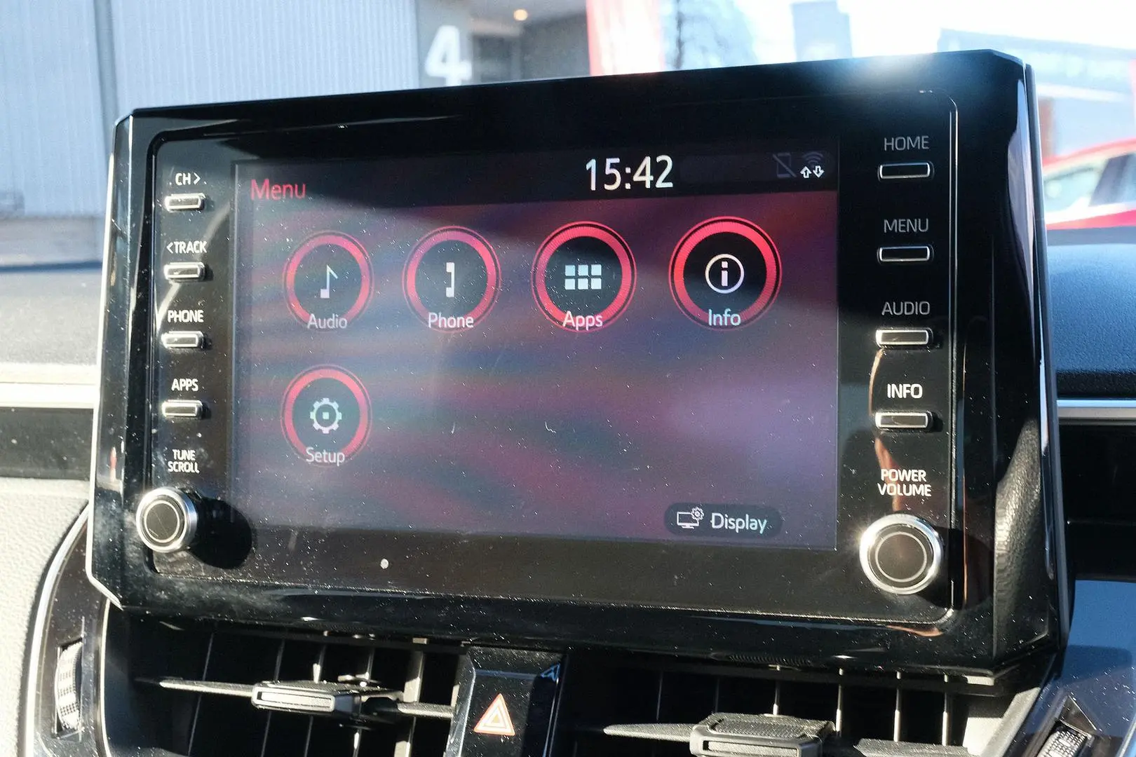 2019 Toyota Corolla Gallery Image 9