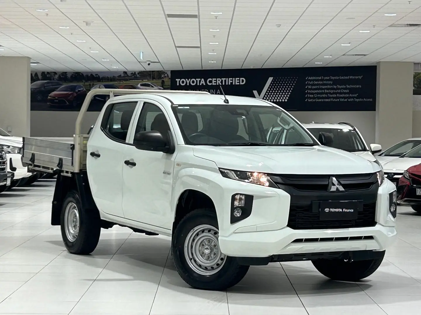 2021 Mitsubishi Triton Gallery Image 1