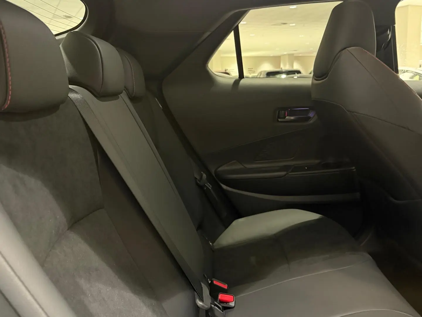 2024 Toyota C-HR Gallery Image 13