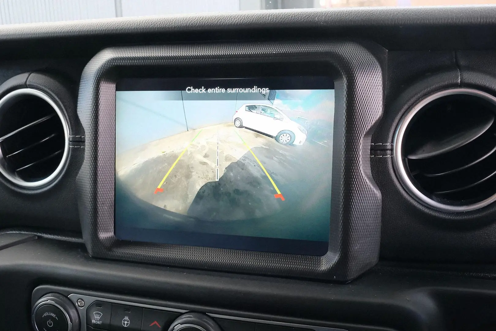 2021 Jeep Wrangler Gallery Image 9