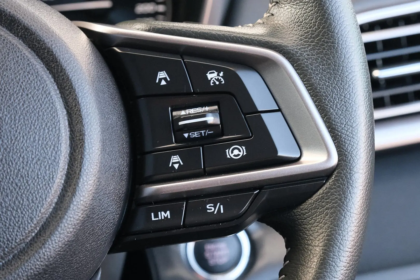 2022 Subaru Outback Gallery Image 15